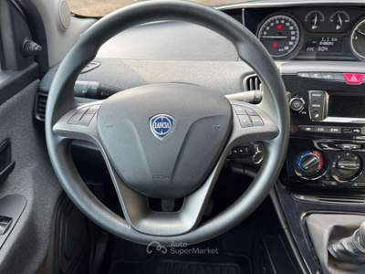 Lancia Ypsilon 1.0 FireFly SILVER *HYBRID* *IVA ESPOSTA COMPRESA* Bianco usata Torino