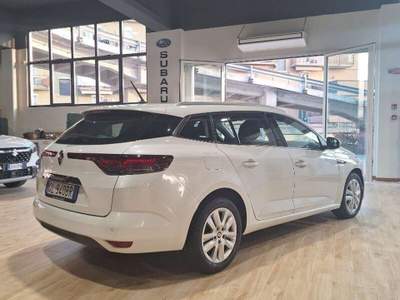 Renault Mégane Mégane Sporter Blue dCi 115 CV EDC Business Bianco usata Piacenza