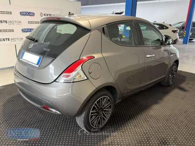Lancia Ypsilon 1.0 FireFly Hybrid Silver Plus - PROMO Grigio usata Este
