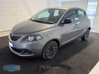 Lancia Ypsilon 1.0 FireFly Hybrid Silver Plus - PROMO Grigio usata Este