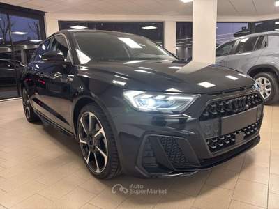 Audi A1 SPB 30 1.0tfsi Identity Black 116cv Nero usata Meda