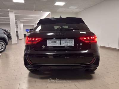 Audi A1 SPB 30 1.0tfsi Identity Black 116cv Nero usata Meda