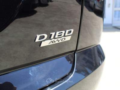 Jaguar E-Pace E-Pace 2.0D 180CV AWD aut. R-Dynamic S Nero usata Padula