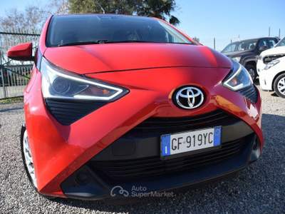Toyota Aygo 1.0 VVT-i 72 CV 5p. x-cool Rosso usata Montalto di Castro