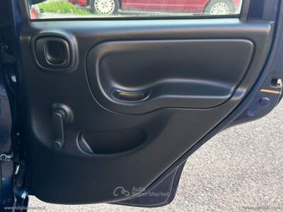 Fiat Panda Panda 1.2 Lounge Blu/Azzurro usata Bernalda