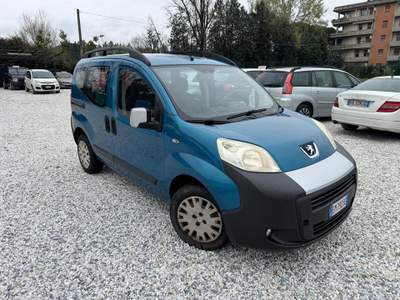 Peugeot Bipper Tepee 1.3 HDi 75 FAP Stop&Start Outdoor Blu/Azzurro usata Prato