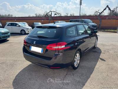 Peugeot 308 308 SW BUSINESS 1.6 HDi 115CV Blu/Azzurro usata Bari