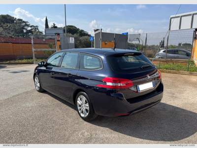 Peugeot 308 308 SW BUSINESS 1.6 HDi 115CV Blu/Azzurro usata Bari