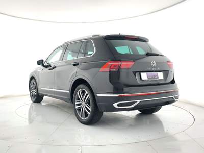 Volkswagen Tiguan Tiguan 2.0 tdi elegance 4motion 150cv dsg acc+c19+app connect Nero usata Ghedi