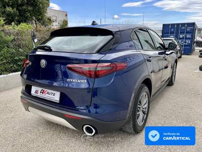 Alfa Romeo Stelvio 2.2 TD Business 2WD 190CV Autom. NAZIONALE Blu/Azzurro usata Carmignano di Brenta