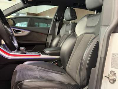 Audi Q8 3.0 V6 286 CV Quattro S-TRONIC S-LINE Bianco usata Cardito