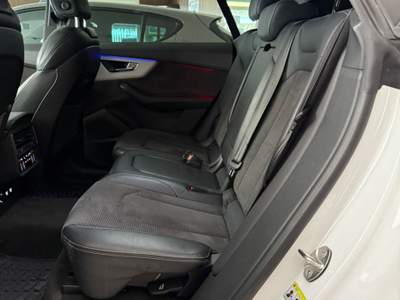 Audi Q8 3.0 V6 286 CV Quattro S-TRONIC S-LINE Bianco usata Cardito