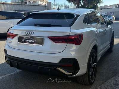 Audi Q3 2.0 150 CV S-TRONIC S-LINE SPBK Bianco usata Cardito