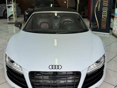 Audi R8 V 10 525 CV R-TRONIC QUATTRO SPYDER Bianco usata Cardito