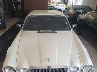 Jaguar Daimler Sovereign Sovereign 12 V MK III HE VANDEN PLAS ISCRITTA ASI Bianco usata Cardito