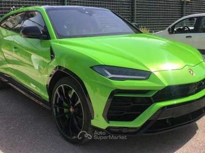 Lamborghini Urus v8 BITURBO 650 cv CAPSULE PERLA IN PRONTA CONSEGNA Oro usata Cardito