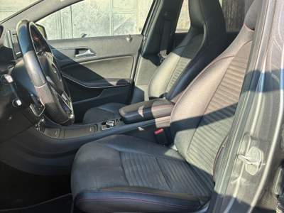 Mercedes-Benz Classe A A 180 D 1.5 110 CV AUTO PREMIUM AMG Grigio usata Cardito