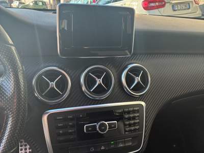Mercedes-Benz Classe A A 180 D 1.5 110 CV AUTO PREMIUM AMG Grigio usata Cardito
