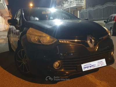 Renault Clio 1.2 75 CV ECOGPL 5 porte LIVE Nero usata Cardito