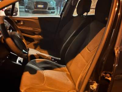 Renault Clio 1.2 75 CV ECOGPL 5 porte LIVE Nero usata Cardito