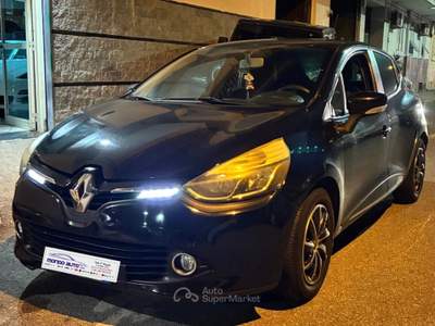 Renault Clio 1.2 75 CV ECOGPL 5 porte LIVE Nero usata Cardito