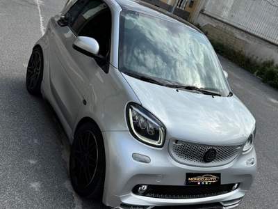 Smart ForFour FORTWO 0.9 110 CV TURBO TWINAMIC EXCLUSIVE BRABUS PACK 125 R Argento usata Cardito