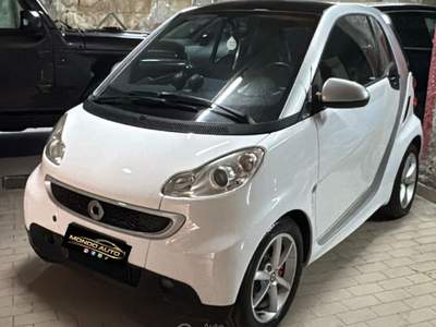 Smart ForTwo CDI 54 CV AUTO PULSE COUPE Bianco usata Cardito
