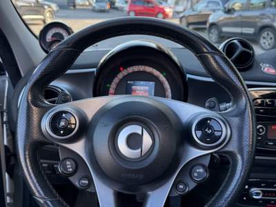 Smart ForTwo 90 0.9 Turbo twinamic cabrio Passion Nero usata Cardito