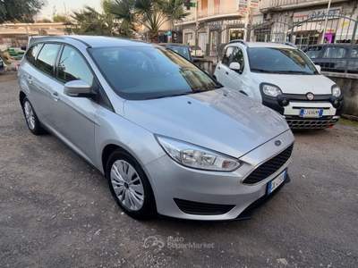 Ford Focus 1.5 TDCi 95 CV Start&Stop SW Business Grigio usata Gragnano