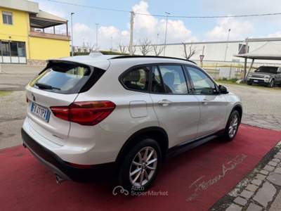BMW X1 xDrive18d Business Advantage Automatica 4x4 Bianco usata Fiorano Modenese