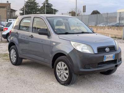 Daihatsu Terios Terios 2006 1.5 SX 100th Anniversary Grigio usata Deruta Daihatsu Terios Terios 2006 1.5 SX 100th Anniversary Grigio usata Deruta