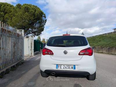 Opel Corsa Corsa V 2015 5p 1.4 b-Color Gpl 90cv Bianco usata Deruta