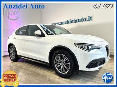 Alfa Romeo Stelvio 2.2 Turbodiesel 160 CV AT8 RWD Business Bianco usata Roma