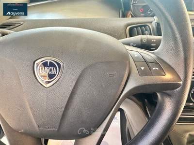 Lancia Ypsilon Ypsilon 1.0 FireFly 5 porte S&S Hybrid Silver Plus Blu/Azzurro usata ACI CASTELLO
