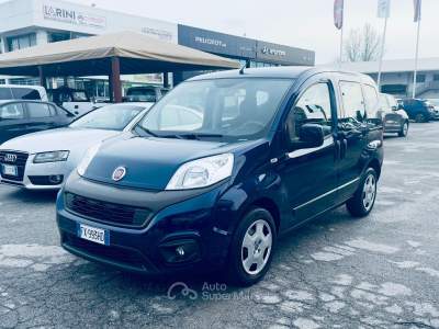 Fiat QUBO 80 CV Start&Stop Lounge Blu/Azzurro usata Massarosa