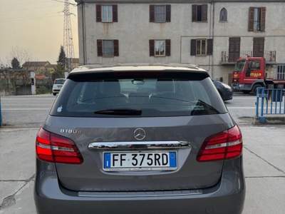 Mercedes-Benz Classe B B 180 160 d Automatic Executive Grigio usata Mondovì
