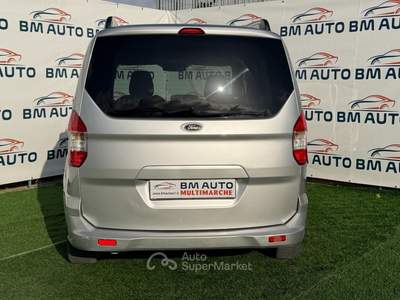 Ford Tourneo Courier 5 POSTI 1.5 TDCI 75 CV Titanium KM CERTIFICATI GARANTITA 12 MESI Argento usata Napoli