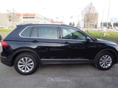 Volkswagen Tiguan VW TIGUAN 2.0 TDI CAMBIO AUTOMATICO Nero usata MANTOVA