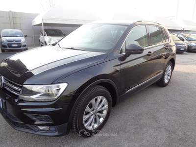 Volkswagen Tiguan VW TIGUAN 2.0 TDI CAMBIO AUTOMATICO Nero usata MANTOVA