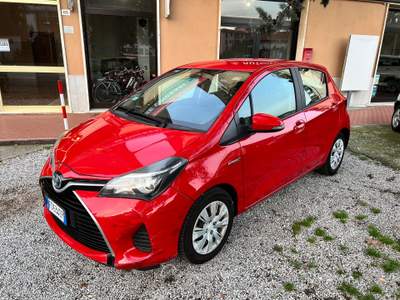 Toyota Yaris Tagliandi ufficiali Rosso usata Sestri Levante