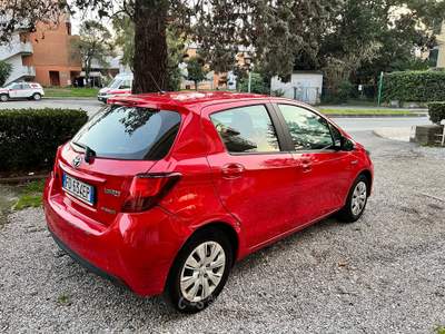 Toyota Yaris Tagliandi ufficiali Rosso usata Sestri Levante