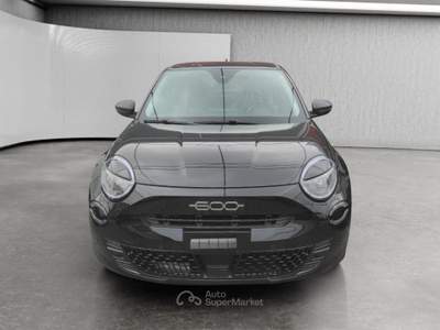 Fiat 600 Hybrid 110 CV DCT MHEV Pop Nero usata Fossano