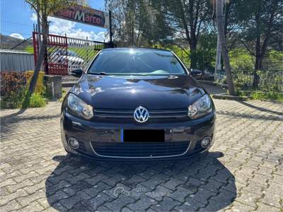 Volkswagen Golf Volkswagen Golf 2.0 TDI 110CV DPF 5p. Highline Nero usata Corleone