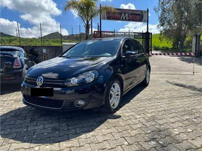 Volkswagen Golf Volkswagen Golf 2.0 TDI 110CV DPF 5p. Highline Nero usata Corleone
