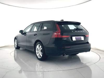 Volvo V60 V60 2.0 b4 momentum auto app connect Nero usata Ghedi