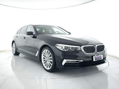 BMW Serie 5 530d 530d xdrive luxury 249cv auto tetto pano+pelle+camera+c.19" Nero usata Ghedi