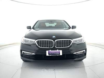BMW Serie 5 530d 530d xdrive luxury 249cv auto tetto pano+pelle+camera+c.19" Nero usata Ghedi