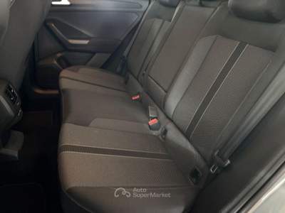 Volkswagen T-Roc  - t-roc 2.0 tdi life 115cv Argento usata Salerno