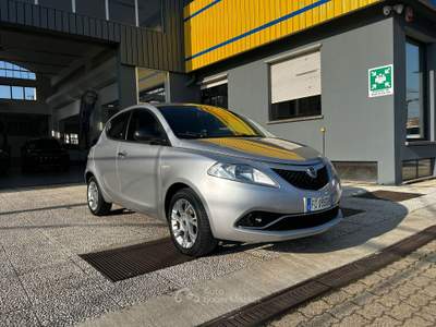Lancia Ypsilon Ypsilon 1.2 mya 69cv Grigio usata Torino