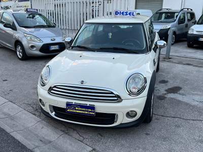 MINI One Perfetta Beige usata Giugliano in Campania